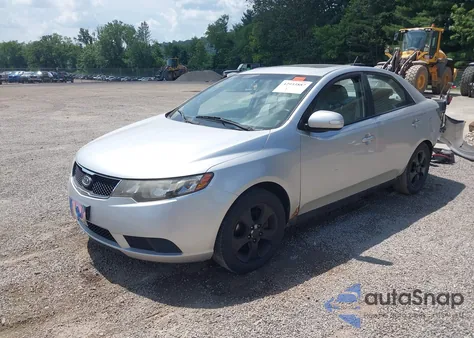 2010 Kia Forte Ex z USA, uszkodzony, nr VIN KNAFU4A22A5287610